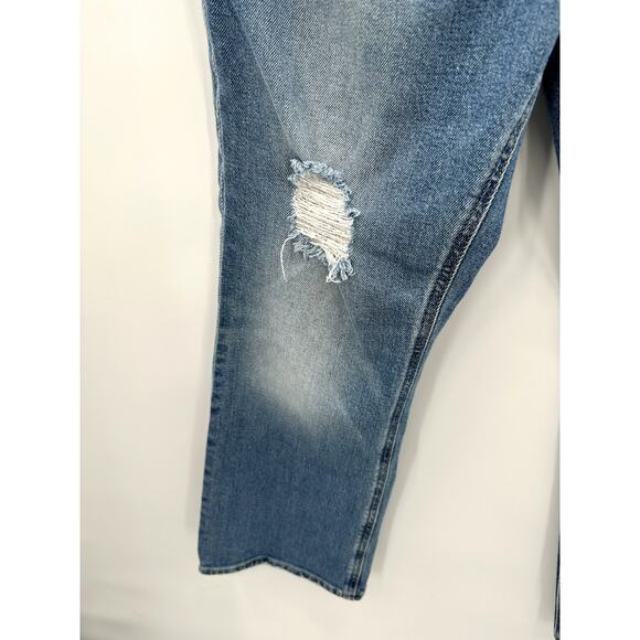 J. Crew 9" demi-boot crop jean in Christy wash // 28 - Picture 4 of 9